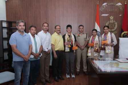 IG honored the players by giving them cash prizes for their excellent performance in sports