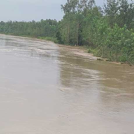 Flood water entered eight villages, villagers living on the river bank left their homes