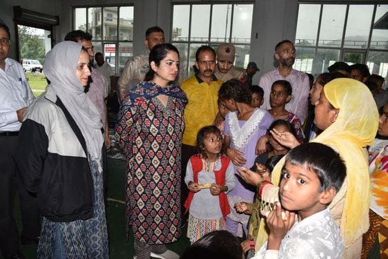 Udhampur, Administration Help, Flood Vicitimd, Provide Goods