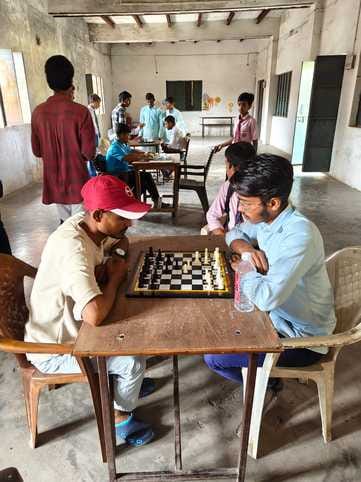 Hasnain Ashraf Ali and Vivek Kumar selected in senior boys category