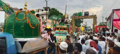 Siddharthnagar News : The arrival of Rasool resonated with 'Marhaba... Marhaba Ya Mustafa...'