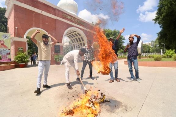 ABVP protest against lathicharge