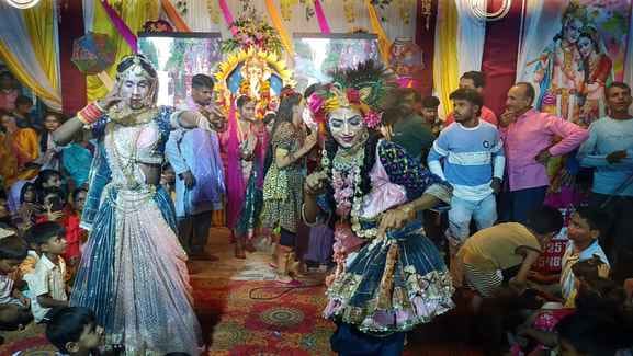 The tableaus of Ganpati Pandal fascinated everyone