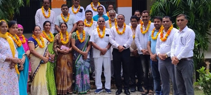 Guru's place in life is supreme: Dharam Singh