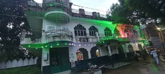 Mosque decorated on the eve of 12 Rabi ul Awwal