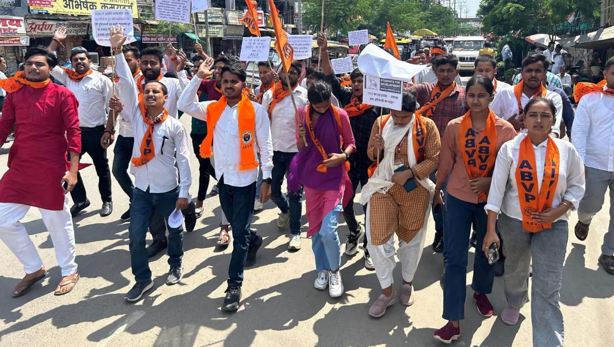 ABVP demonstrated against Ramswaroop University