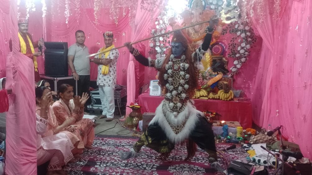 Shiv Gauri Ke Lal...devotees got emotional on this