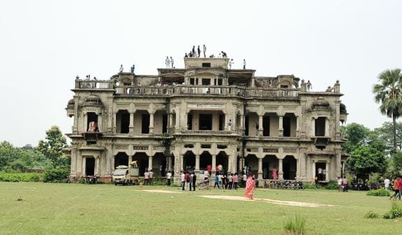 Attempt to infiltrate and occupy the palace of Makarhi principality