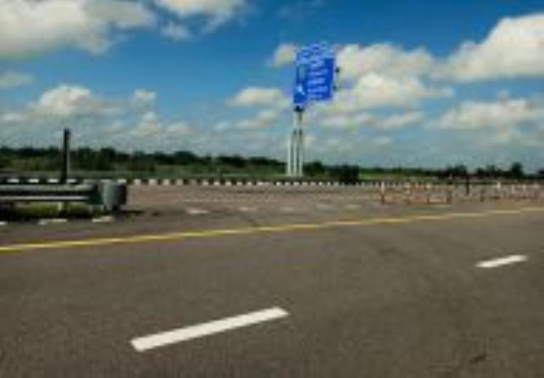 Dangerous cut will be closed on Purvanchal Expressway