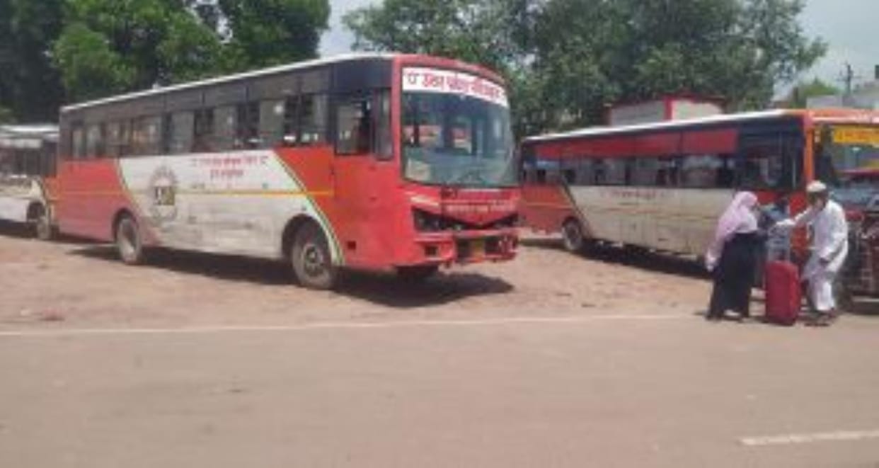 166 buses will take the students to the exam center