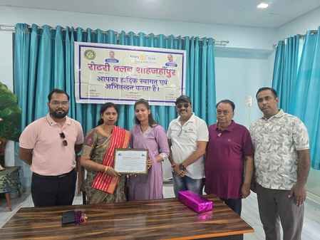 Outstanding teachers honored