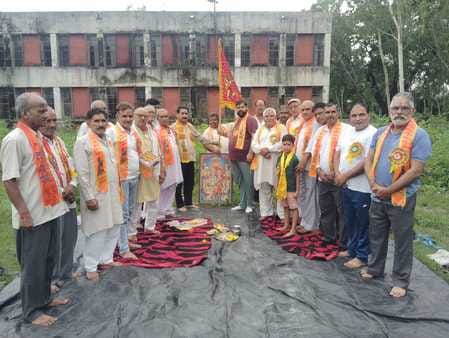 Bhoomi Pujan was completed as per rituals, preparations for staging Ramlila started
