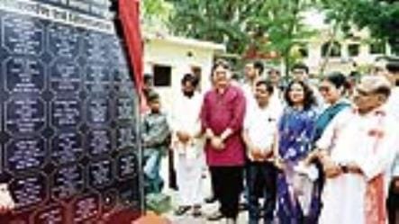 120 teachers were honored, meritorious students got laptops