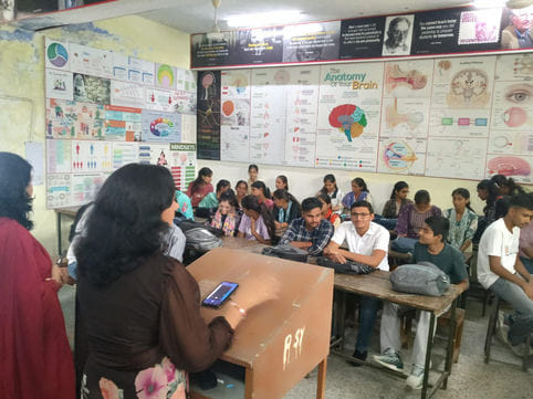 The teacher recognizes the potential of the children: Dr. Satyavan