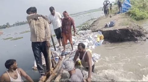 Anarchic elements cut the dam, crops drowned