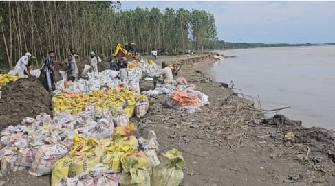 25 acres of land in Bibipur submerged in Yamuna