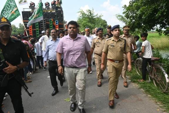 Siddharthnagar News: DM and SP took stock of security