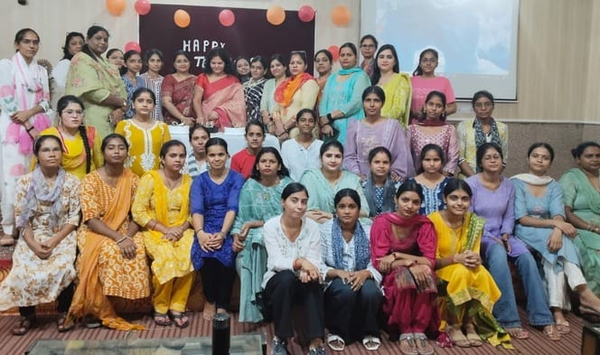 Teachers are the true creators of society: Dr. Asha