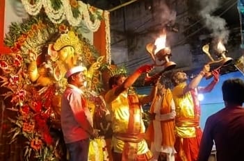 Bappa went to his village, devotees saluted him