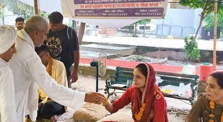 Hunger strike of PGI contractual employees ends