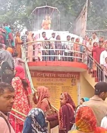 Crowd of devotees gathered at Mahakal temple, 20 devotees took darshan