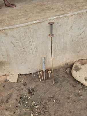 The husband attacked his wife and brother-in-law and then committed suicide by drinking poison