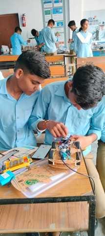 firozabad news atal tinkiring lab