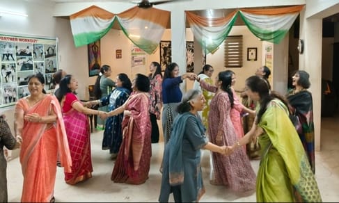 Ekta is bringing happiness in the lives of women through Hasya Yoga