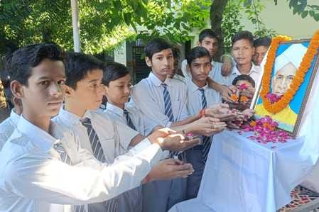 Teachers doing excellent work were honored with honors