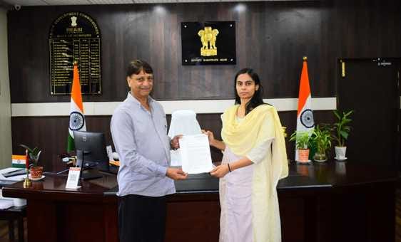 Katra, MLA Baldev Raj Sharma, Gave Fund to DC