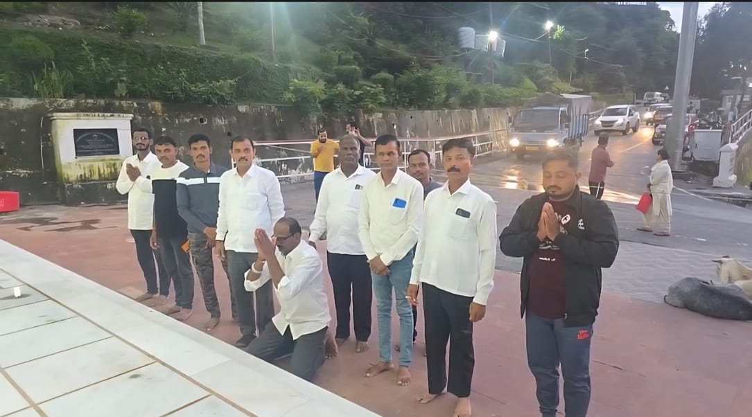 Katra, Mata Vaishno Devi Yatra Stoped, Pilgrims Reached
