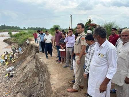 Talked to the villagers and said- cooperate in building a stone wall at this place