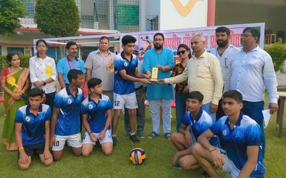 KK Girls College and BNSD won in district volleyball competition