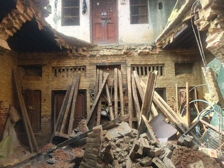 The roof of the house collapsed due to rain, animals got buried