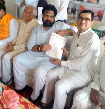 Maidh Sunar Sabha met Rajya Sabha member Kartikeya Sharma