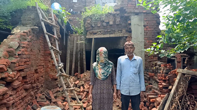kutcha house collapsed due to rain