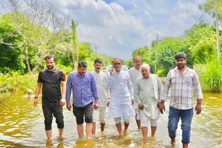 Govardhan MLA visited the waterlogging affected area