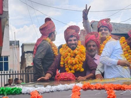 Sube Singh was crowned as the Deputy Chief of Kanina Nagar Palika