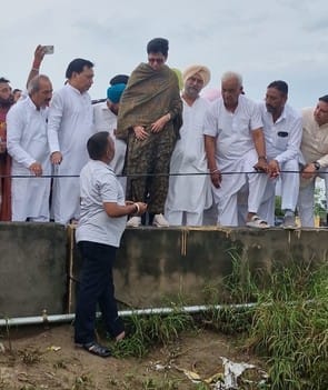 MP Selja took stock of the rising water level of Ghaggar