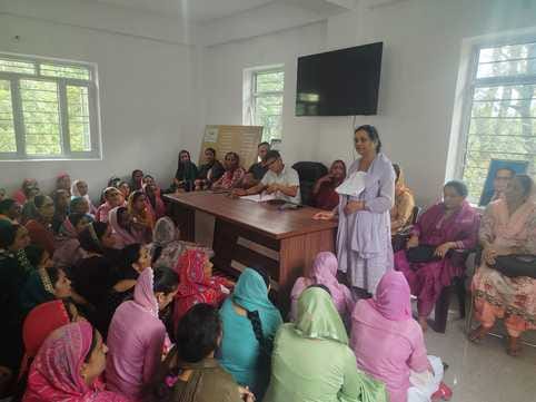 Proposal for complete ban on liquor passed in Mahila Gram Sabha