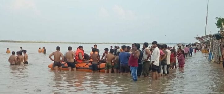 Three youths drowned while bathing after idol immersion, two were rescued, one missing