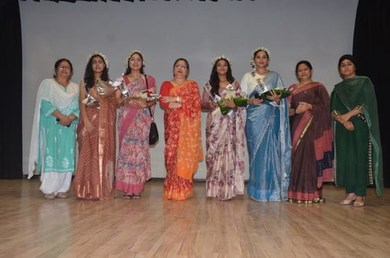 Pallavi and Milanpreet won the title of Miss Fresher