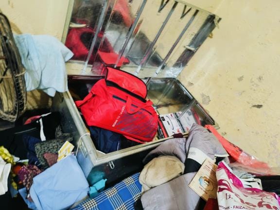 Lakhs of rupees stolen by breaking the lock of the house in broad daylight
