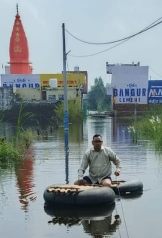 No rain brings relief but flood situation persists