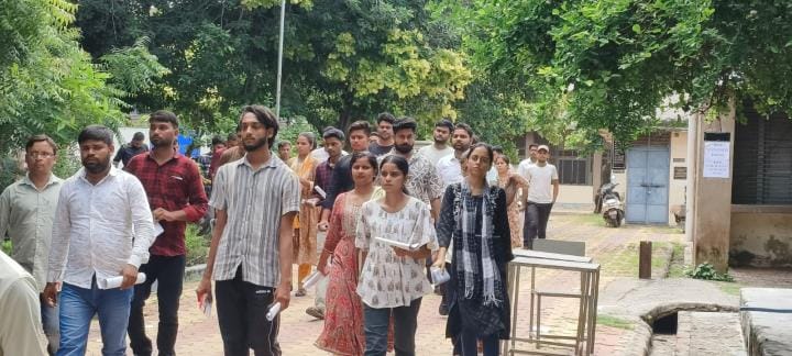 PET: Youth caught while appearing for exam by changing educational documents and name