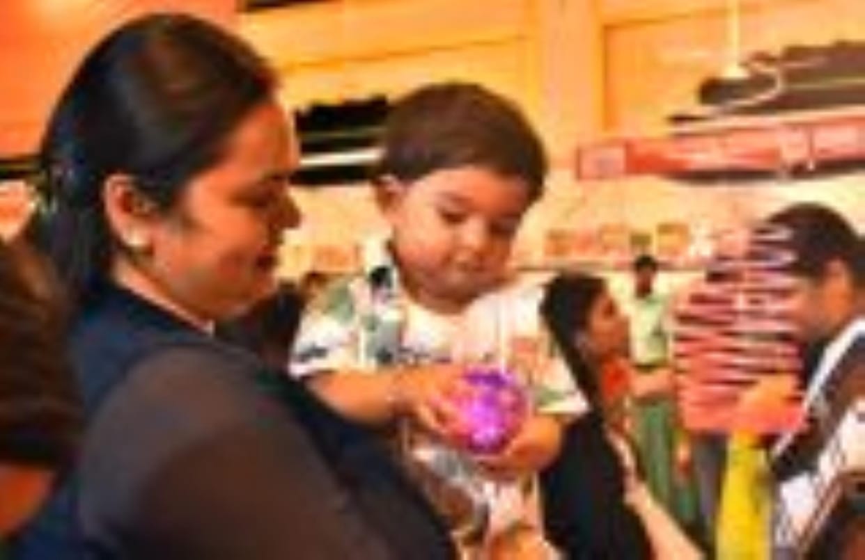 Ten thousand book lovers reached the fair on the holiday