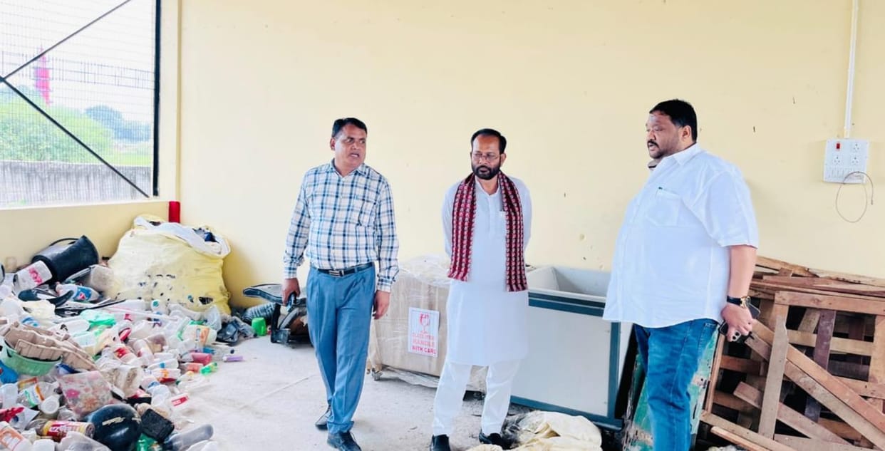 Two garbage disposal centers inaugurated in the city