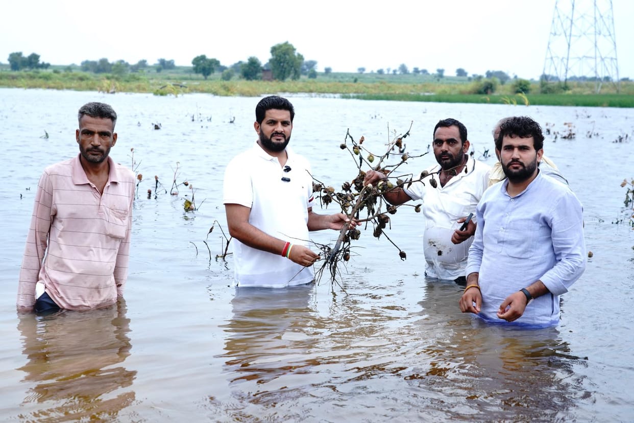 MLA Jassi Petwaad said - The government should provide compensation to farmers soon and arrange for water drainage.