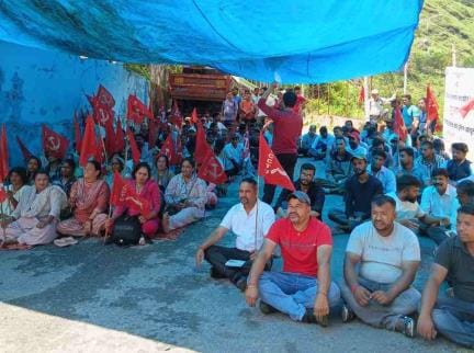 Allegations of theft in salary hike, employees staged a sit-in protest