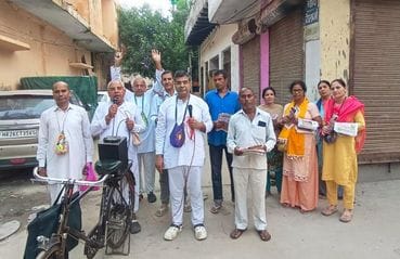 Harinam Sankirtan Prabhatphera taken out, Bhandara organized